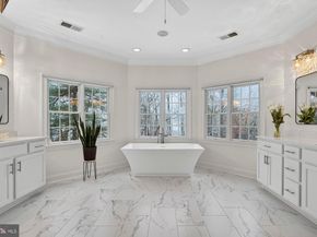 2584 Vintage Crest Lane, Oakton VA 22124