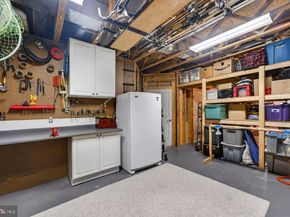 2584 Vintage Crest Lane, Oakton VA 22124