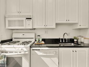 3022 Wisconsin Avenue NW 208, Washington DC 20016