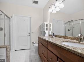 800 Admirals Way 1836, Philadelphia PA 19146