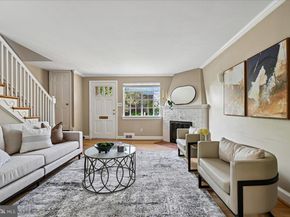803 Chetworth Place, Alexandria VA 22314