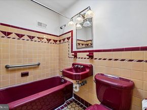 803 Chetworth Place, Alexandria VA 22314