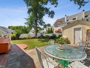 2034 S Shirlington Road, Arlington VA 22204