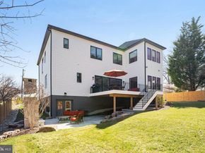 1100 Balls Hill Road, Mclean VA 22101