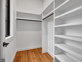 1100 Balls Hill Road, Mclean VA 22101