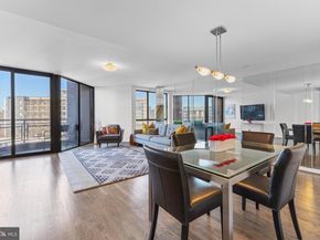 1099 22nd Street NW 807, Washington DC 20037