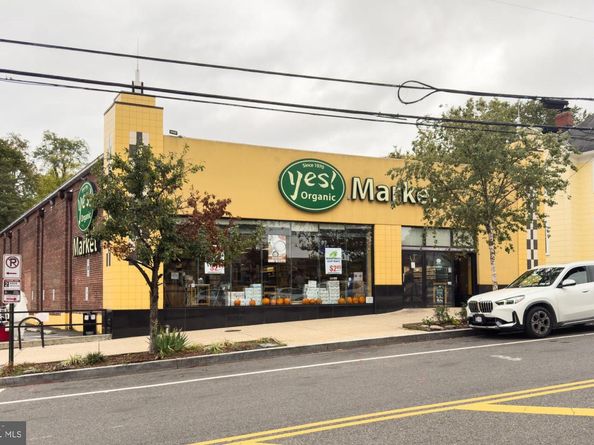 3719 12TH Street NE 209, Washington DC 20017
