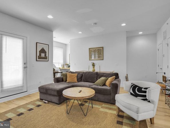 2302 Collins Street, Philadelphia PA 19125