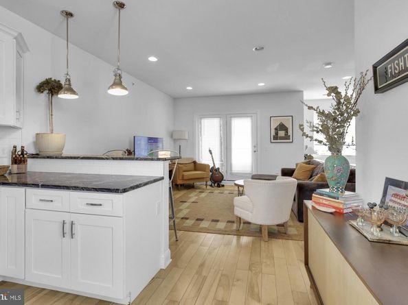 2302 Collins Street, Philadelphia PA 19125