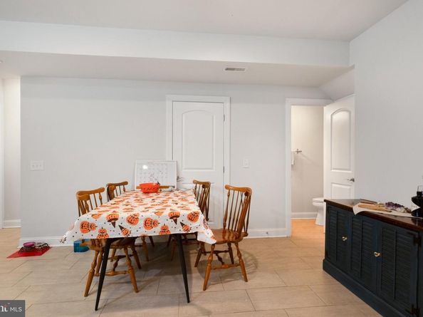 2302 Collins Street, Philadelphia PA 19125