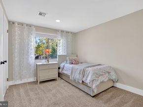 1534 Youngs Point Place, Herndon VA 20170