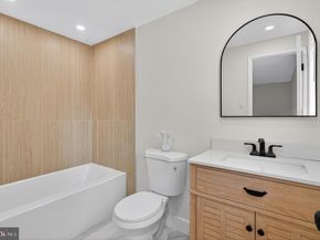 1534 Youngs Point Place, Herndon VA 20170