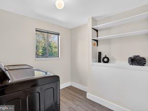 1534 Youngs Point Place, Herndon VA 20170