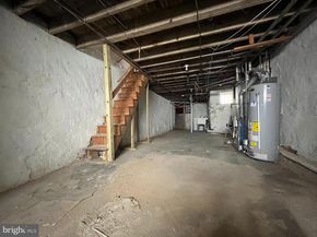 4993 N 2nd Street, Philadelphia PA 19120