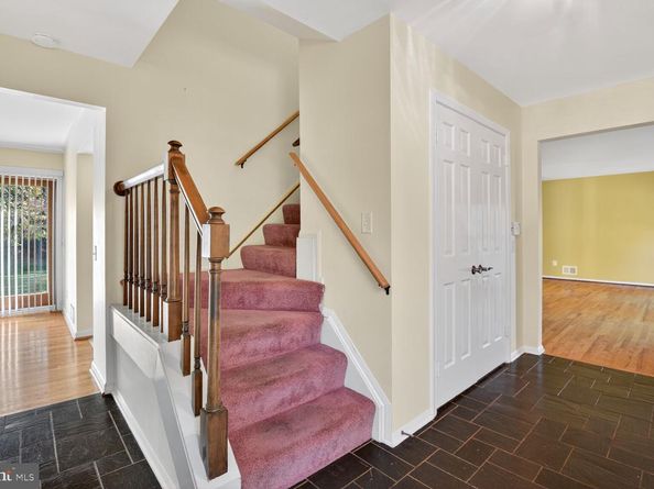 10621 Trotters Trail, Potomac MD 20854