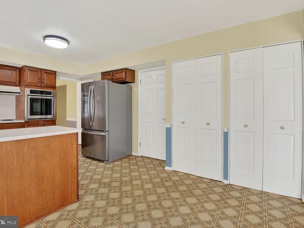 10621 Trotters Trail, Potomac MD 20854