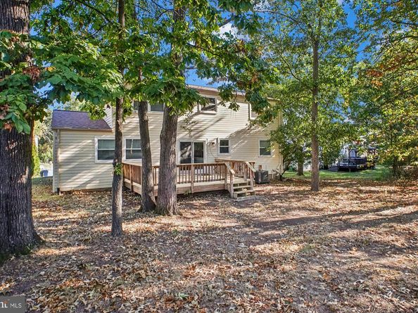 1741 Whitewood Lane, Herndon VA 20170