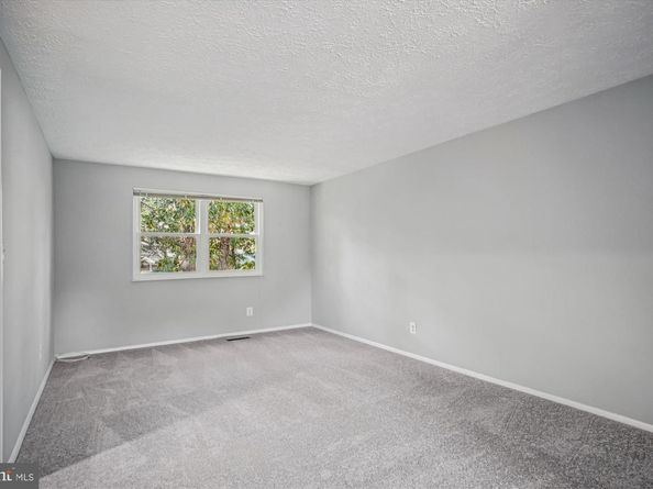 1741 Whitewood Lane, Herndon VA 20170