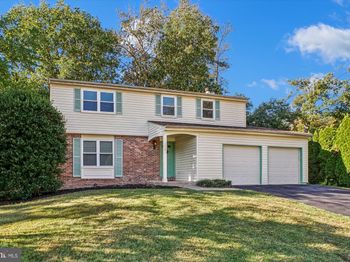 1741 Whitewood Lane