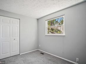 1741 Whitewood Lane, Herndon VA 20170