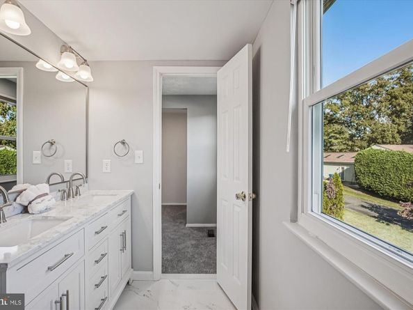 1741 Whitewood Lane, Herndon VA 20170