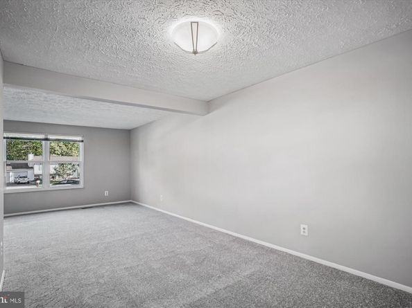 1741 Whitewood Lane, Herndon VA 20170
