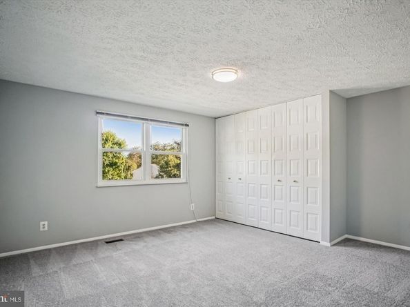 1741 Whitewood Lane, Herndon VA 20170