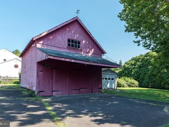 3045 Byberry Road, Hatboro PA 19040