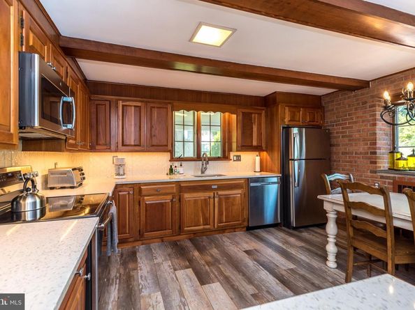 3045 Byberry Road, Hatboro PA 19040