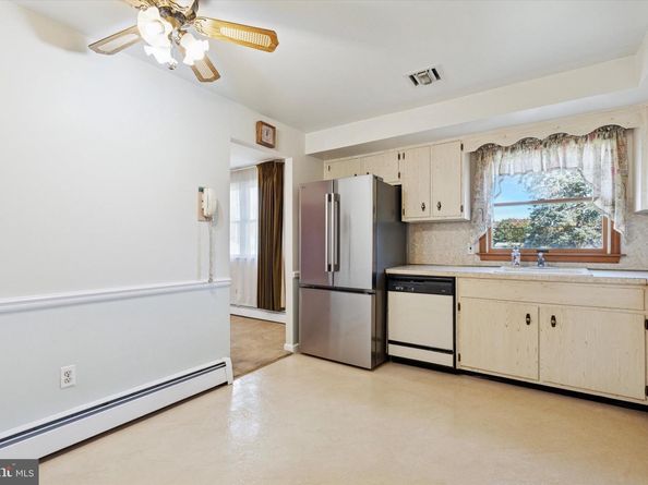 433 Wendy Road, Southampton PA 18966