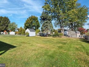 433 Wendy Road, Southampton PA 18966