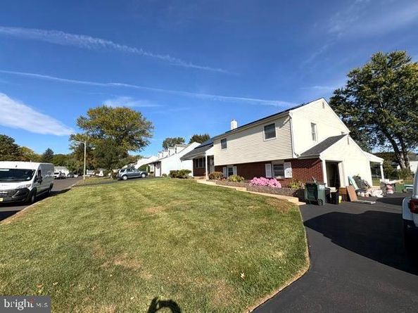 433 Wendy Road, Southampton PA 18966