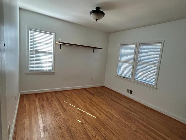 491 N Latham Street N, Alexandria VA 22304