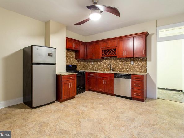 3911 Warren Street, Philadelphia PA 19104