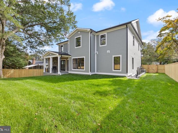 7712 Rocton Avenue, Chevy Chase MD 20815