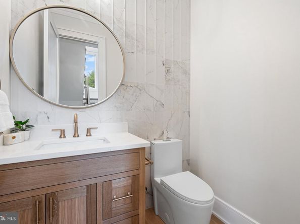 7712 Rocton Avenue, Chevy Chase MD 20815