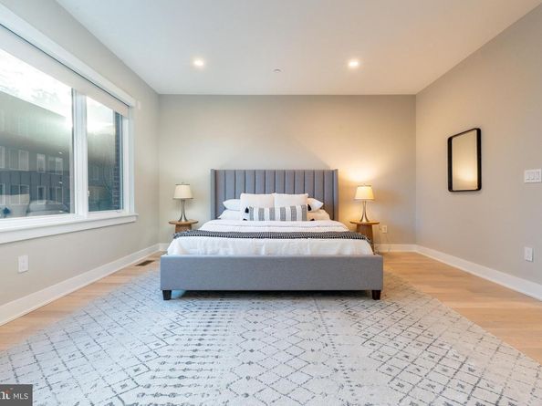 2103 League Ct, Philadelphia PA 19146