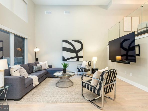 2103 League Ct, Philadelphia PA 19146