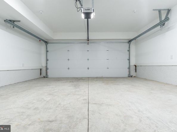 2103 League Ct, Philadelphia PA 19146