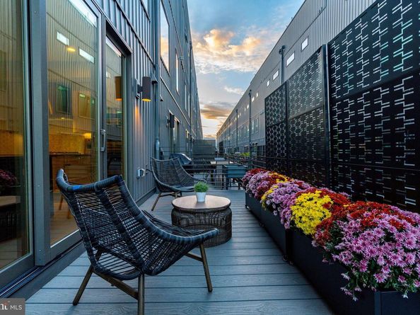 2103 League Ct, Philadelphia PA 19146