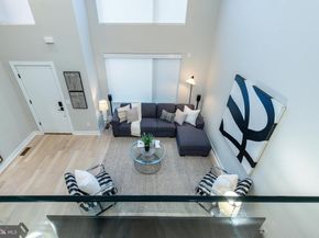 2103 League Ct, Philadelphia PA 19146