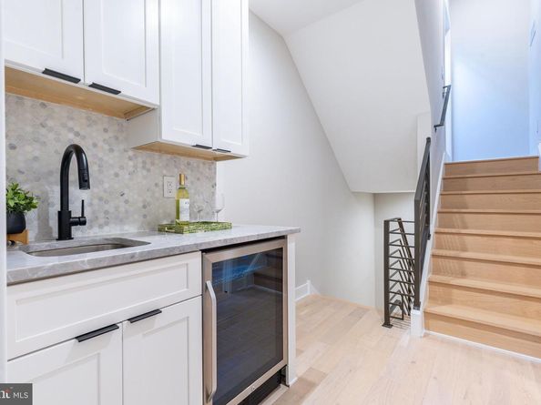 2103 League Ct, Philadelphia PA 19146