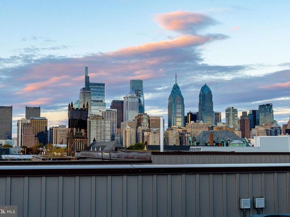 2103 League Ct, Philadelphia PA 19146