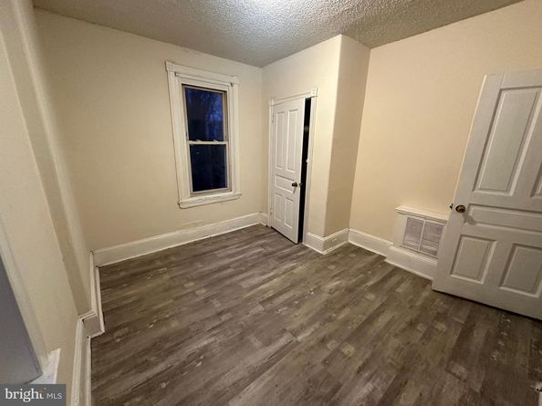 839 E Locust Avenue, Philadelphia PA 19138