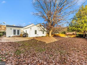 2112 Pimmit Drive, Falls Church VA 22043