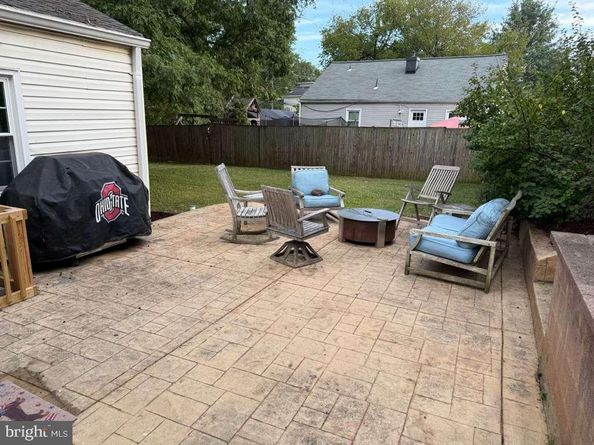 2112 Pimmit Drive, Falls Church VA 22043