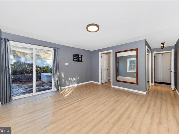 2112 Pimmit Drive, Falls Church VA 22043