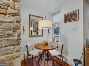 806 Catharine Street, Philadelphia PA 19147