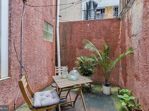 806 Catharine Street, Philadelphia PA 19147