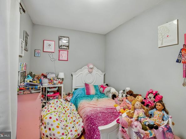 806 Catharine Street, Philadelphia PA 19147